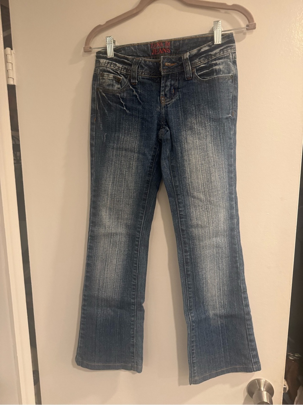 **Y2K Zana Di Women's Faded Blue Low Rise Flare Jeans – Size 1**